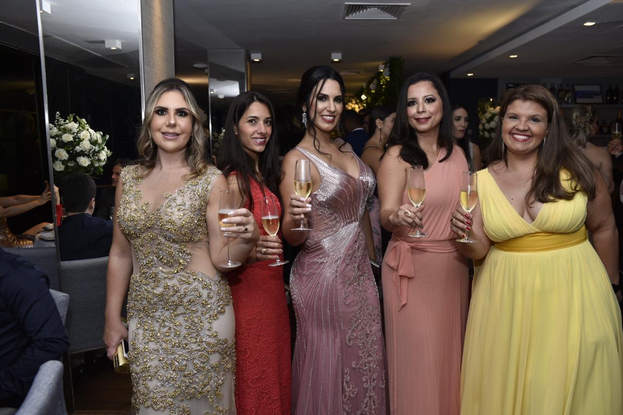  Gabriela Borges, Rafaela Machado, Karina Leão, Ariana Pacheco e Andréa Leitão         